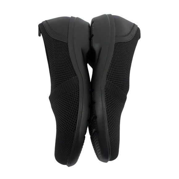 NWT Clark's Black Sashlynn Heeled Slip On Shoes Size 8 1/2 Women's - Picture 6 of 10